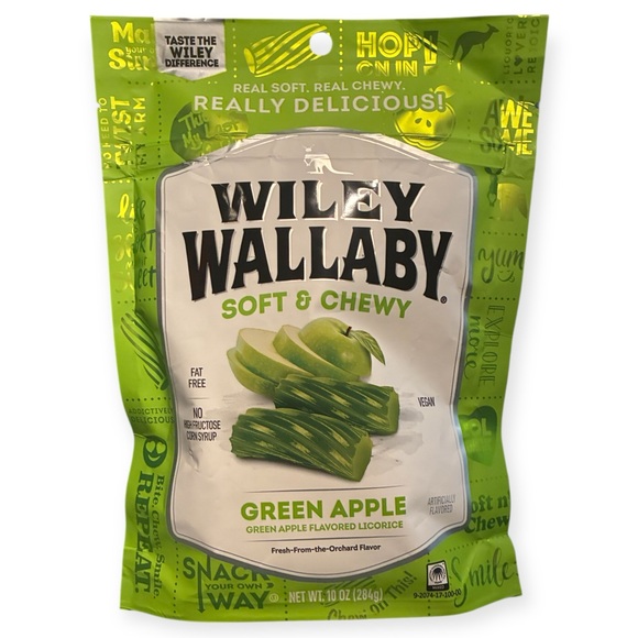 (6) Wiley Wallaby 10 oz Australian Green Apple Licorice Soft Chewy Candy Twists - Picture 2 of 6